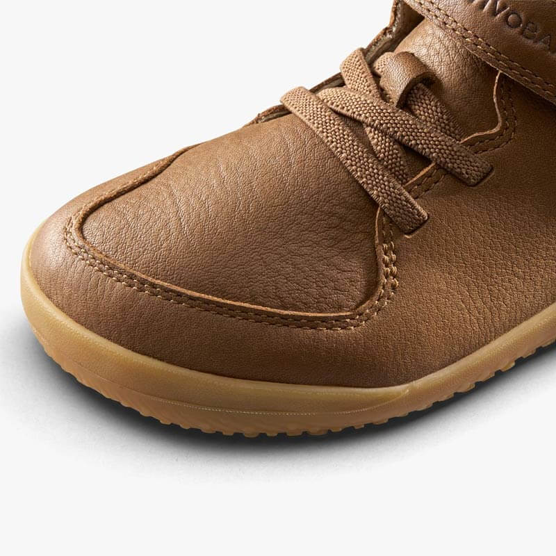 Vivobarefoot Kids Boot Ludo Hi Winterised - Acorn, close up of toe ox.