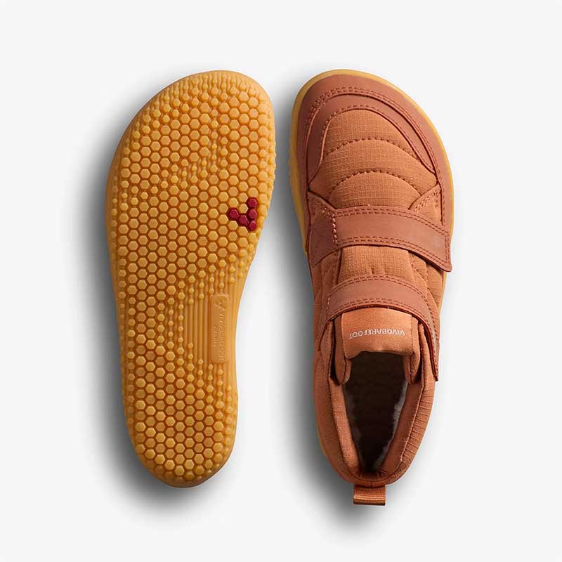 Pair of Vivobarefoot Kids Boots Gobi Hiber - Umber, one showing the sole and the other showing the top view.