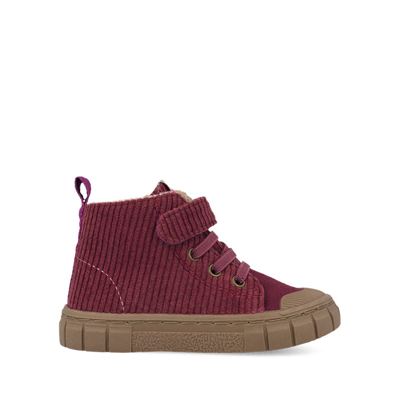 Garvalin Kids Boot - Purple, outer side view.