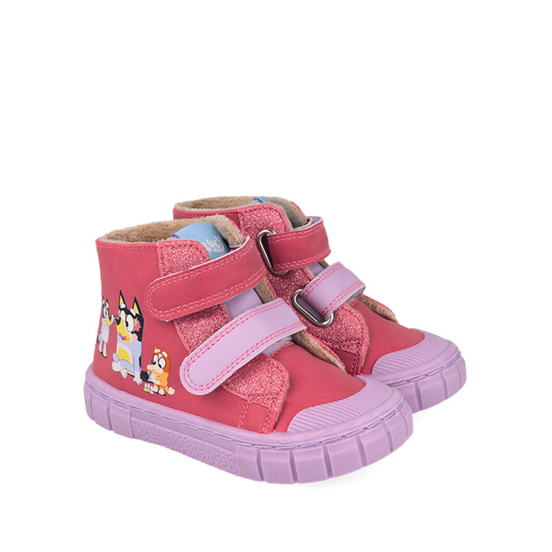 Pair of Garvalin x Bluey Kids Barefoot Boots - Fuchsia, angled view showing outer side and front.