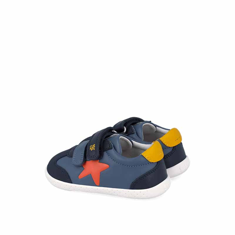 Garvalin Barefoot First Shoes - Red Star
