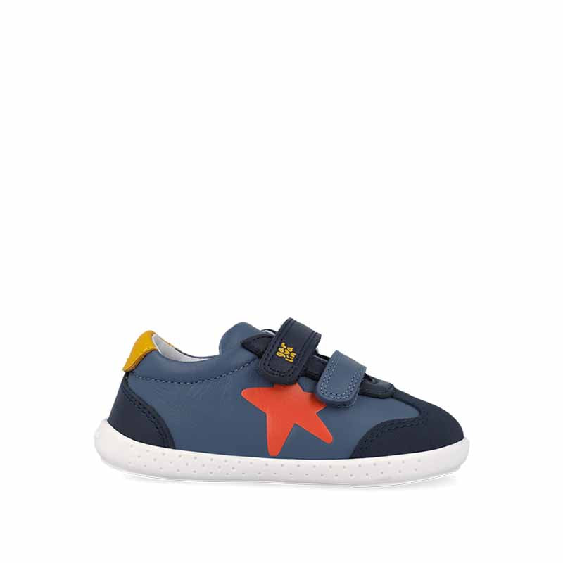Garvalin Barefoot First Shoes - Red Star