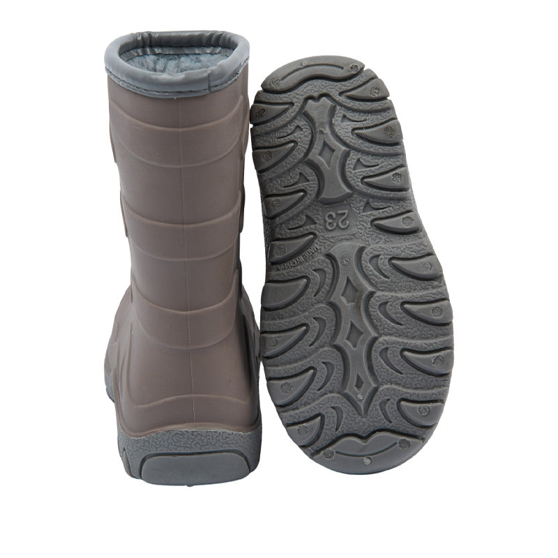 Pair of Mikk-Line Kids Vegan Thermal Boots - Falcon Brown, one showing the rear view and the other showing the sole view.