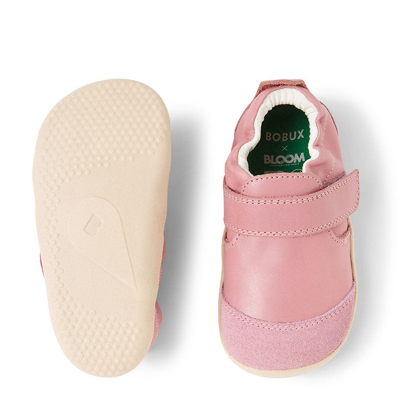 Pair of Bobux SU Xplorer Marvel Shoes - Lilas, sole and top view