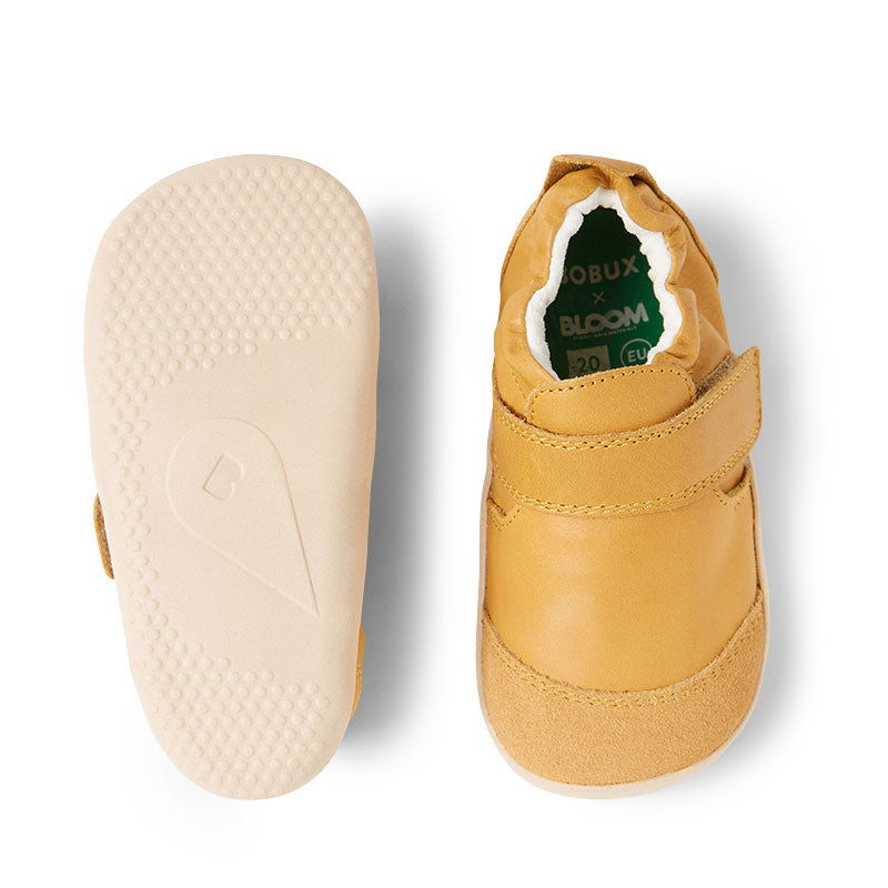 Pair of Bobux SU Xplorer Marvel Shoes - Oak Buff, sole and top view