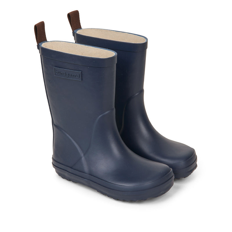 Pair of Bundgaard Kids Wellies Classic Charly High 2 -Midnight, angled view showing the outer side and the front.
