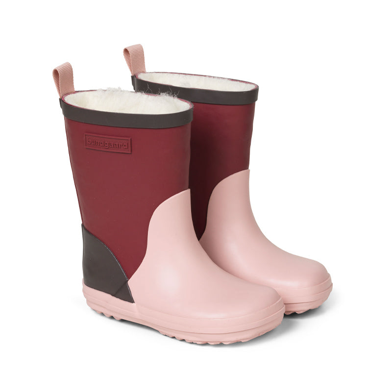 Pair of Bundgaard Kids Wellies Aspen - Berry Block, angled view showing outer side and front.
