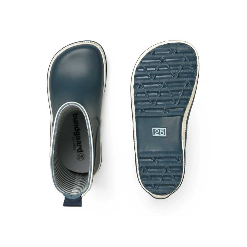 Pair of Bundgaard Kids Wellies Classic Charly High 2 - Navy, one showing the top view and the other showing the sole view.