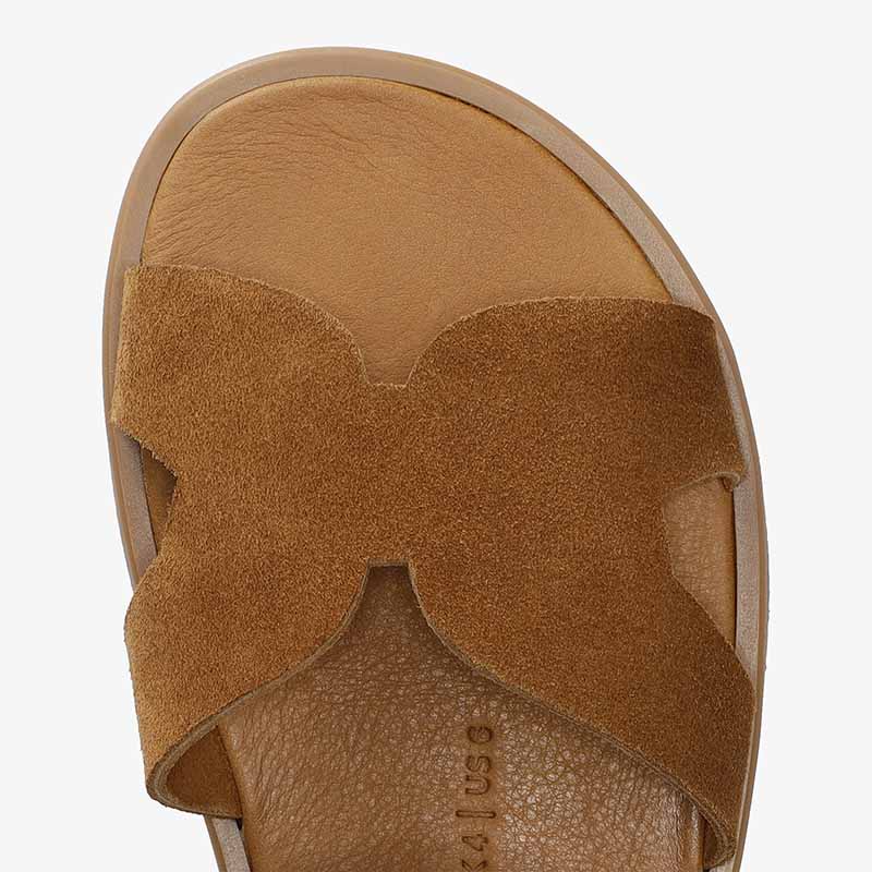 Groundies Adults Juno Sandal - Caramel, close up of toe box.