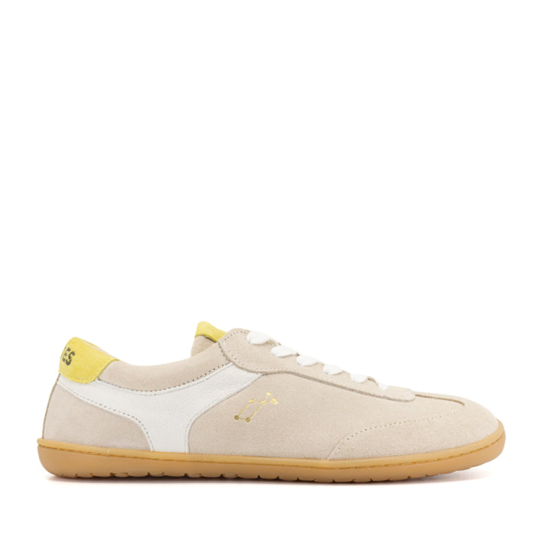Mukishoes Trainer Lyra - Pandora, outer side view.