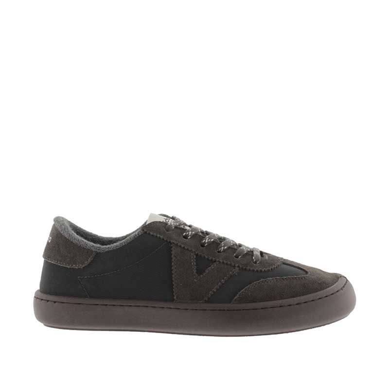 Victoria Adults Trainer Olmo - Antracita, outer side view.