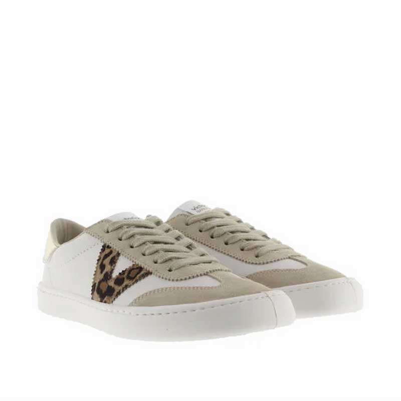 Pair of Victoria Women's Trainers Olmo - Beige, angled view showing outer side and front.