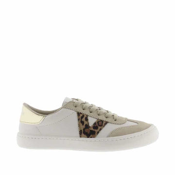 Victoria Women's Trainer Olmo - Beige, outer side view.