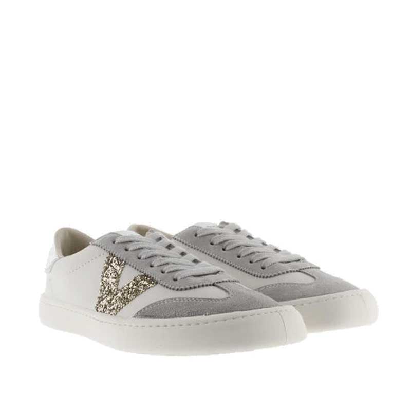 Pair of Victoria Women's Trainers Olmo - Grey, angled view showing outer side and front.
