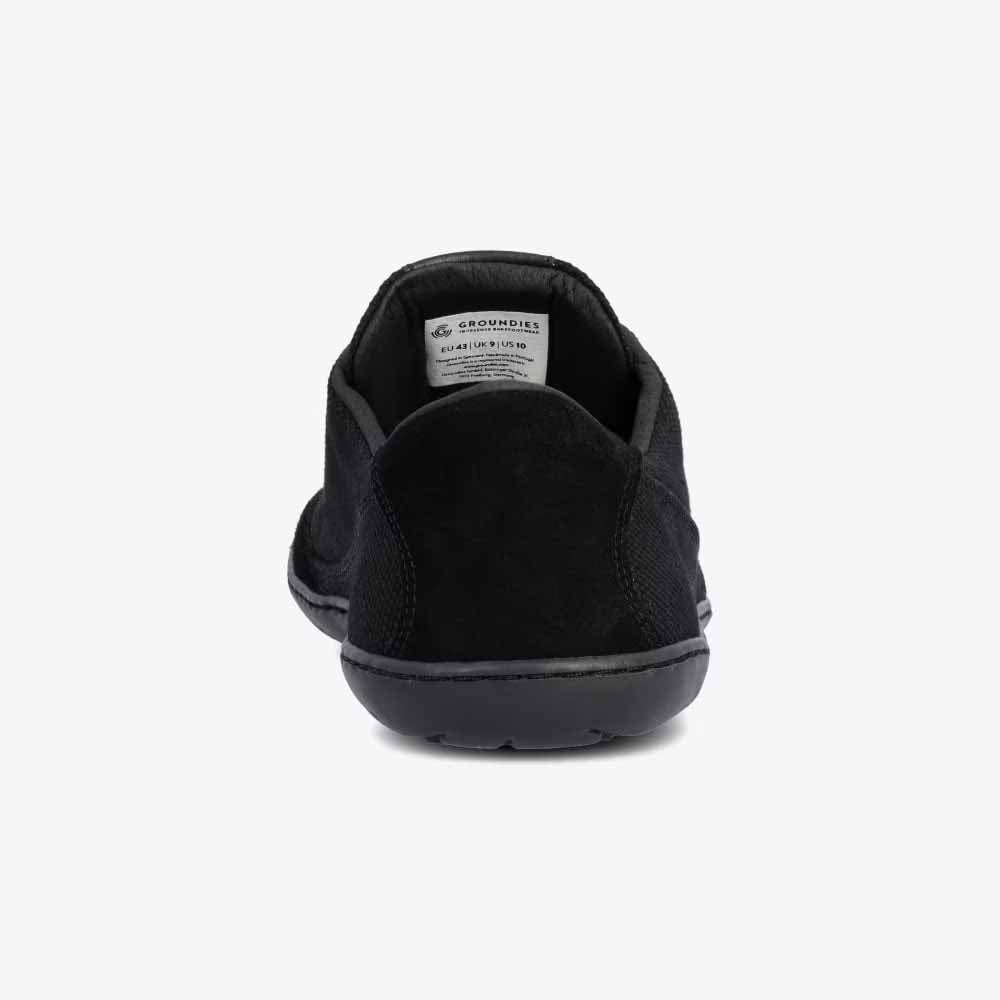 Groundies Men's Amsterdam GO1 Shoe in black, rear view.