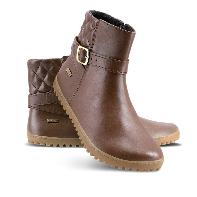 Pair of Be Lenka Adults Boots Diva - Brown, one angled and leaning showing the outer side, the other partially showing the inner side