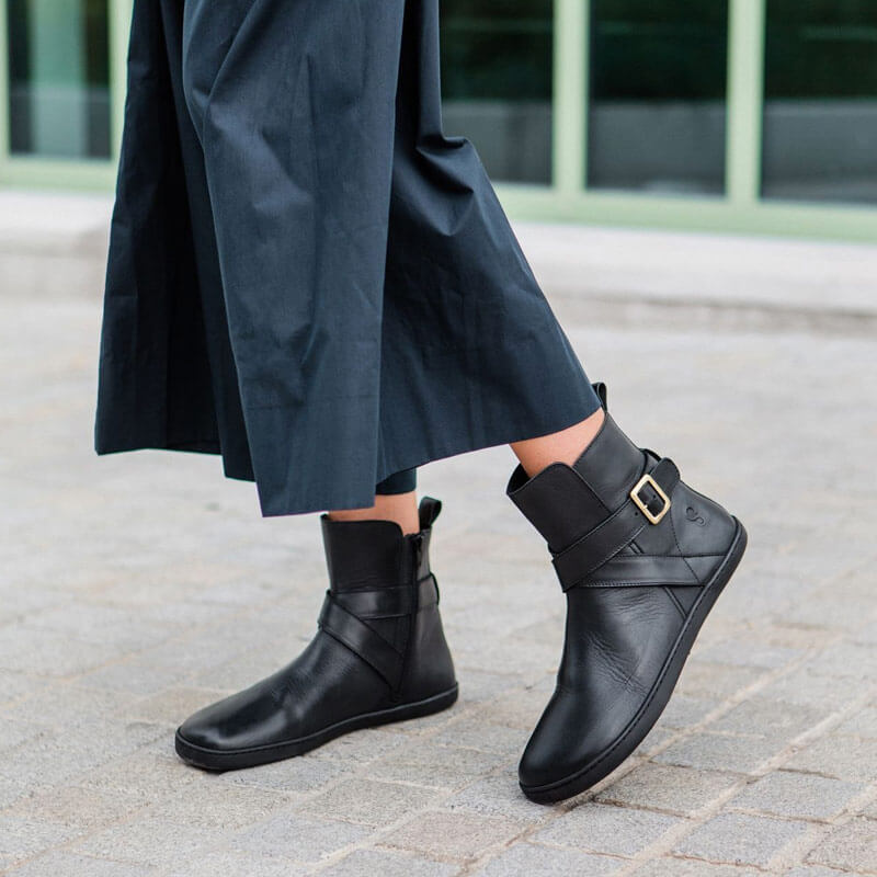 Shapen Women's Divine Ankle Boots - Black