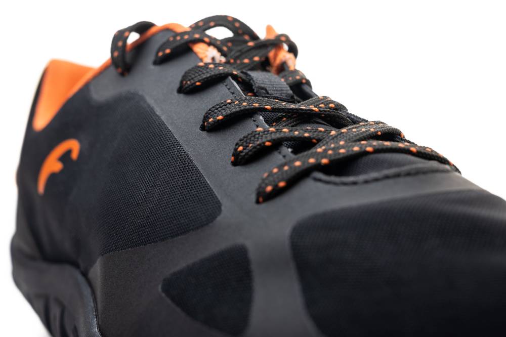 Freet Adults Trail Shoe Feldom - Black, close up of laces.