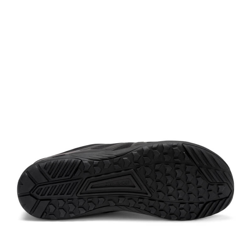 Xero Men's Trainer HFS II - Black, sole view.