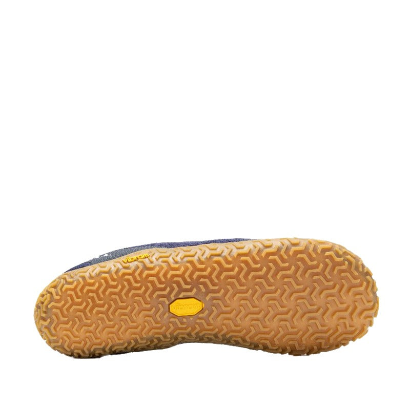 Merrell Men's Vapour Glove 6 Shoe - Sea, sole view.