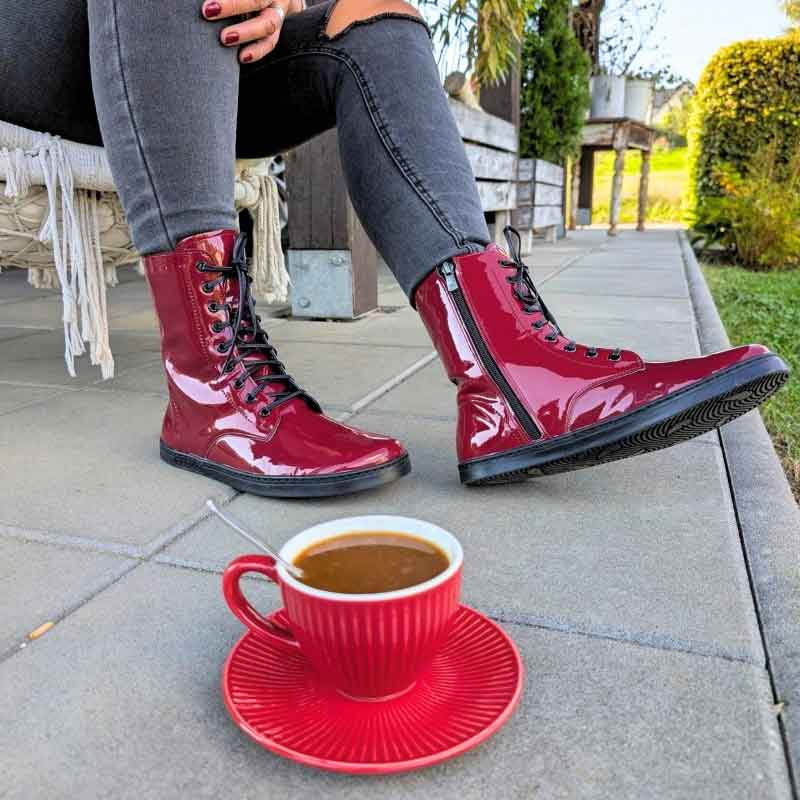 Person wearing Peerko Adults Boots Pulse - Jasper with grey jeans.