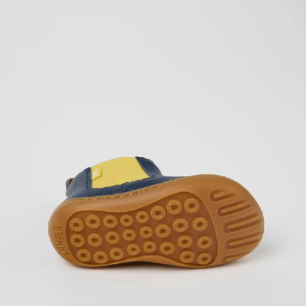 Camper Kids Peu Twins Chelsea Boot in blue, sole view.