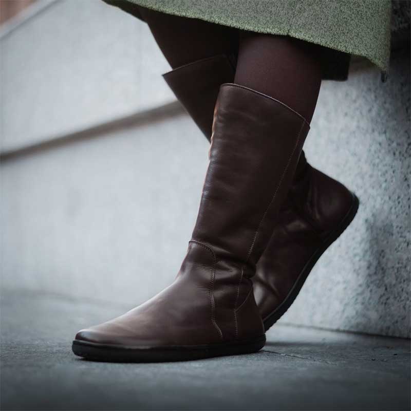 Person wearing Angles Women's Leather Boots Maira - Nut