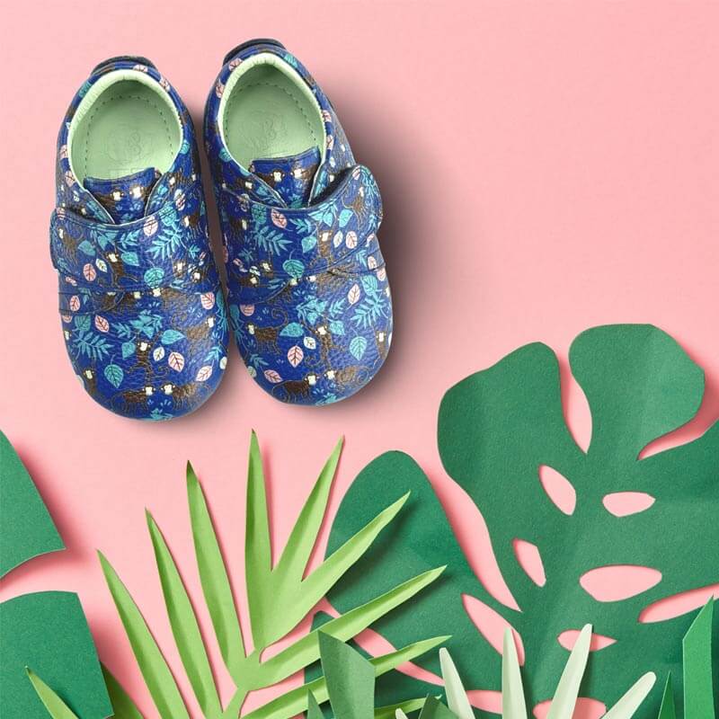 Poco Nido Monkey Navy Strap Shoes