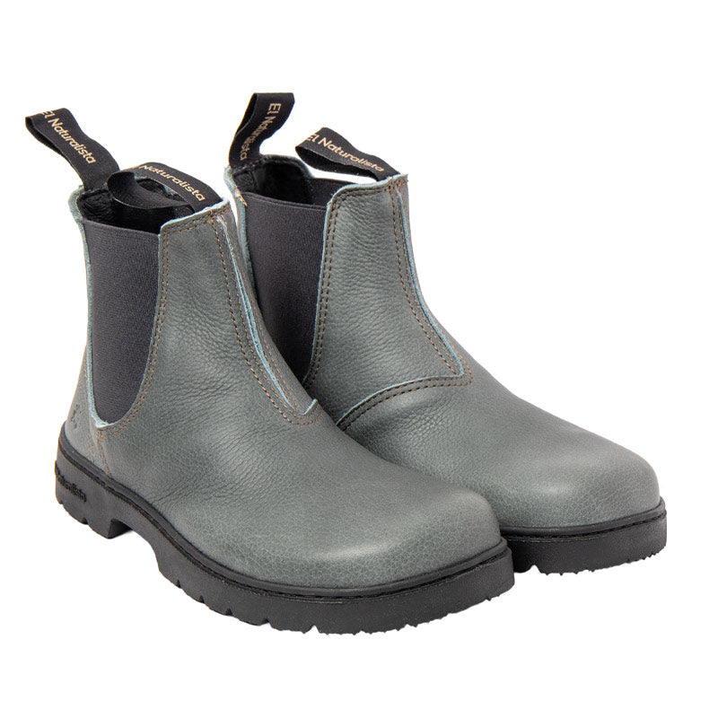 Pair of El Naturalista Barefoot Alpine Nomada Chelsea Boots - Petrol, angled view showing outer side and front.