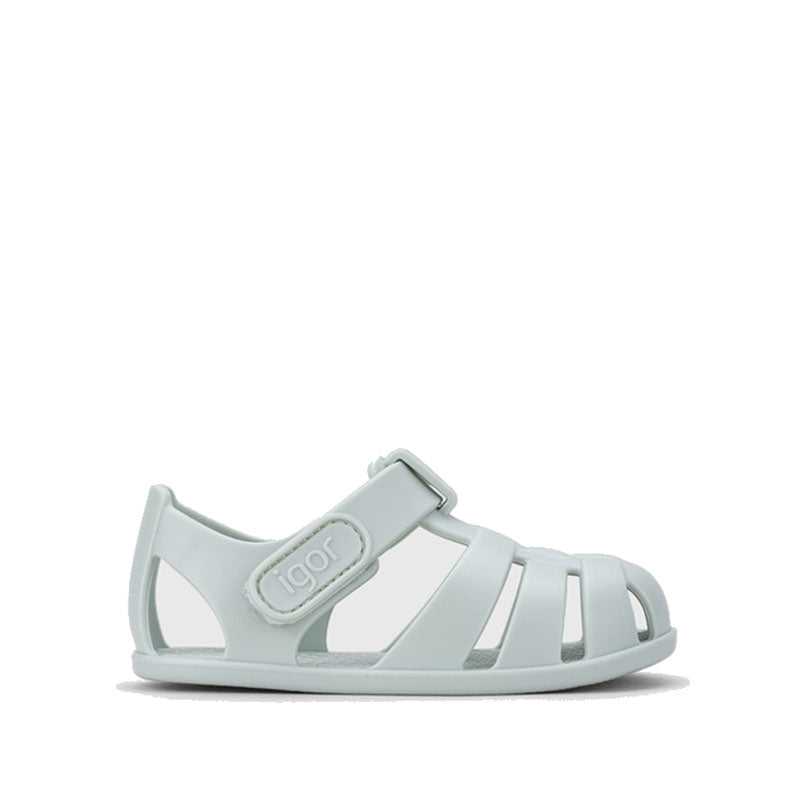 Igor Nemo Jelly Shoe in mint, outer side view.