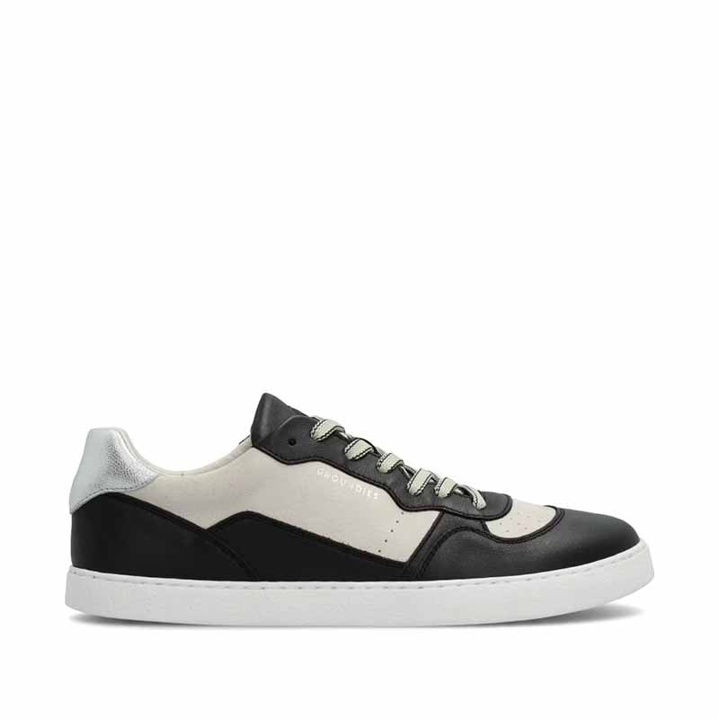 Groundies Adults Nova GS1 Trainer - Black and White, outer side view.