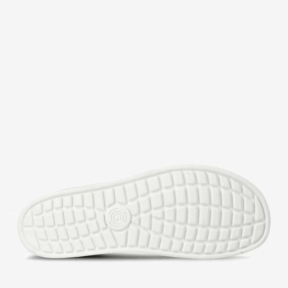 Groundies Adults Nova GS1 Trainer - Black and White, sole view.