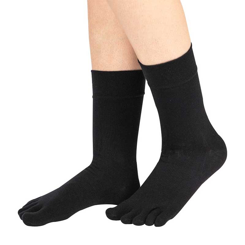 TOTETOE Adults Outdoor Wool Mid-Calf Toe Socks - Black (0)