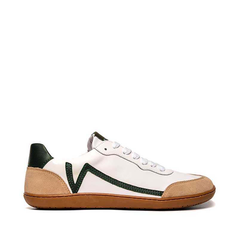 Nackt Adults Trainer Manon - Scots Pine, outer side view.