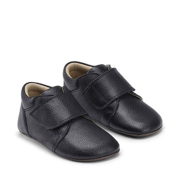 Pair of Bundgaard Kids Shoes Tannu - Black, angled front and side view